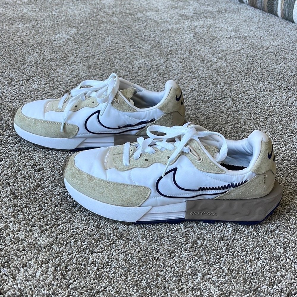 Nike Fontanka Waffle Sneaker (Women)